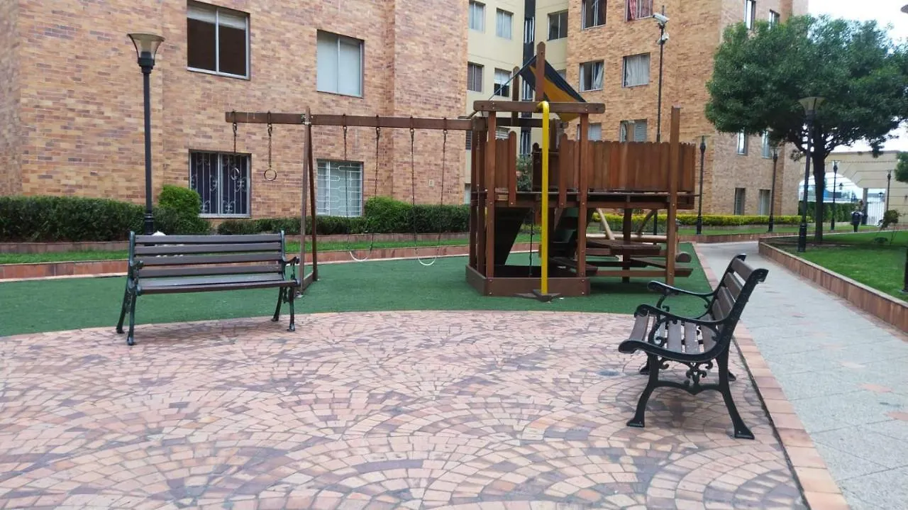 Suite De Lujo En Excelente Sector, Netflix, Disney Plus Quito 0*,