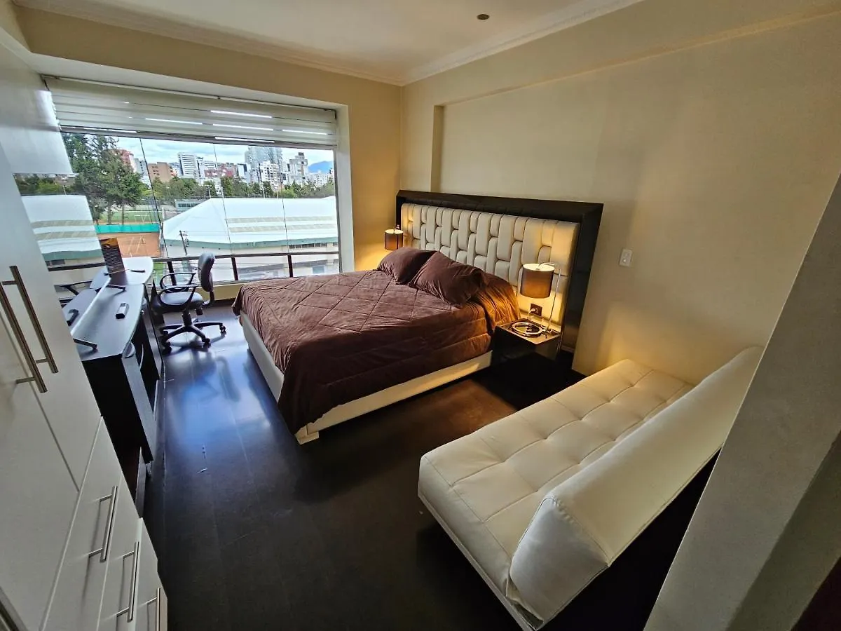 Suite De Lujo En Excelente Sector, Netflix, Disney Plus Quito