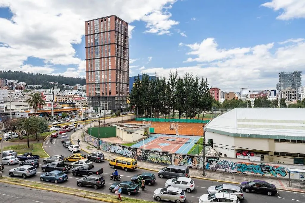 Apartment Suite De Lujo En Excelente Sector, Netflix, Disney Plus Quito